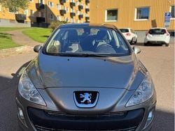 Grå Begagnad 2010 Peugeot 308 Halvkombi | 24 500 kr (Bra pris)