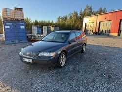 Begagnad 2005 Volvo V70 Kombi | 17 500 kr (Marknadspris)