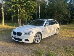 Vit Begagnad 2015 BMW 530 M Sport Kombi | 239 000 kr (Lite dyr)