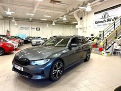 Grå Begagnad 2021 BMW 320 Sport Line Kombi | 239 800 kr (Superpris)