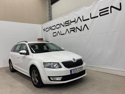 Vit Begagnad 2016 Skoda Octavia Ambition Kombi | 99 900 kr (Marknadspris)