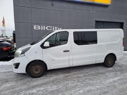 Vit Begagnad 2017 Opel Vivaro Minibuss | 199 000 kr