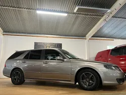 Ljusgrå Begagnad 2006 Saab 9-5 Aero Kombi | 49 900 kr (Marknadspris)