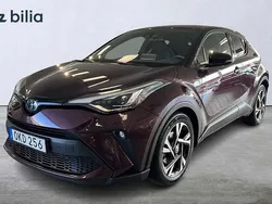 Lila Begagnad 2022 Toyota C-HR Edition SUV | 269 900 kr (Marknadspris)