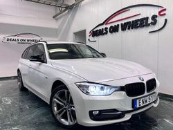 Vit Begagnad 2013 BMW 320 Sport Line Kombi | 124 900 kr (Lite dyr)