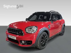 Röd Begagnad 2018 Mini Cooper S Countryman Salt SUV | 239 900 kr
