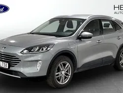 Grå (grey) Begagnad 2022 Ford Kuga Titanium SUV | 239 900 kr (Bra pris)