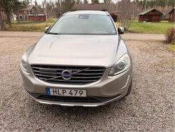 Brun Begagnad 2014 Volvo XC60 Summum SUV | 154 500 kr (Marknadspris)