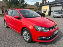 Röd Begagnad 2015 VW Polo Halvkombi | 94 900 kr (Lite dyr)