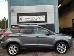 Grå Begagnad 2015 Ford Kuga Titanium X SUV | 149 900 kr (Marknadspris)