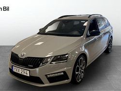 Mörkgrå (steel grey) Begagnad 2017 Skoda Octavia RS Kombi | 199 900 kr (Dyr)