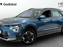 Blå (blue) Begagnad 2022 Kia e-Niro SUV | 329 900 kr (Lite dyr)