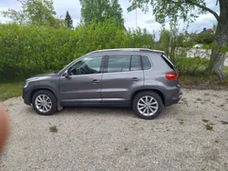 Grå Begagnad 2012 VW Tiguan Sportline SUV | 120 000 kr (Marknadspris)