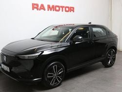 Svart Begagnad 2024 Honda HR-V Elegance SUV | 299 900 kr (Marknadspris)