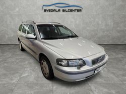 Ljusgrå Begagnad 2002 Volvo V70 Kombi | 18 900 kr (Marknadspris)