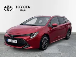 Röd Begagnad 2019 Toyota Corolla Style Kombi | 219 000 kr (Lite dyr)