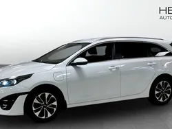 Vit (white) Begagnad 2022 Kia Ceed Sportswagon Advance Kombi | 269 900 kr (Marknadspris)