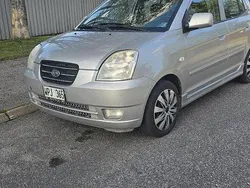 Silver Begagnad 2005 Kia Picanto 4 Halvkombi | 32 000 kr (Marknadspris)