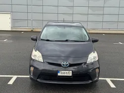 Mörkgrå Begagnad 2012 Toyota Prius Halvkombi | 85 000 kr (Marknadspris)