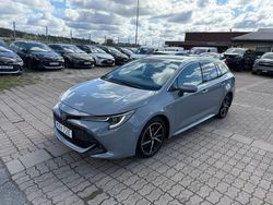 Grå Begagnad 2021 Toyota Corolla Kombi | 189 900 kr (Bra pris)