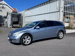 Ljusblå Begagnad 2006 Mercedes R320 Minibuss | 59 900 kr (Superpris)