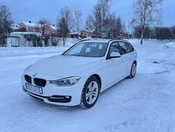 Vit Begagnad 2013 BMW 318 Sport Line Kombi | 129 900 kr (Dyr)