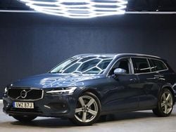 Blå Begagnad 2021 Volvo V60 Kombi | 299 900 kr (Marknadspris)