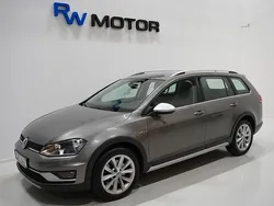 Grå Begagnad 2015 VW Golf Alltrack Kombi | 179 800 kr (Marknadspris)