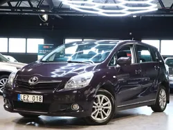 Lila Begagnad 2011 Toyota Verso Multidrive S Minibuss | 149 900 kr (Dyr)