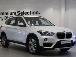 Vit Begagnad 2018 BMW X1 Sport Line SUV | 229 000 kr (Bra pris)