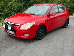 Röd Begagnad 2009 Hyundai i30 Kombi | 16 000 kr (Marknadspris)