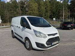 Vit Begagnad 2015 Ford Transit Custom Van | 69 900 kr (Superpris)