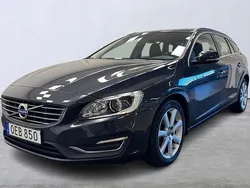 Grå Begagnad 2016 Volvo V60 Business Edition Kombi | 159 900 kr (Marknadspris)