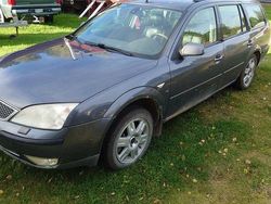Grå Begagnad 2004 Ford Mondeo Kombi | 7 000 kr (Lite dyr)