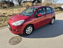Röd Begagnad 2010 Citroën C3 Halvkombi | 35 500 kr (Marknadspris)