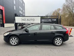 Svart Begagnad 2012 Volvo V60 Kinetic Kombi | 89 000 kr (Bra pris)