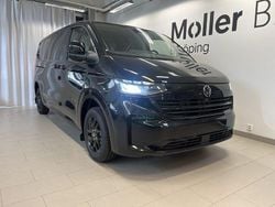 Svart (midnight black metallic) Ny 2025 VW T6.1 Van | 731 250 kr