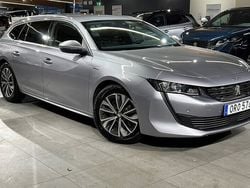 Grå Begagnad 2021 Peugeot 508 Allure Kombi | 249 900 kr (Marknadspris)