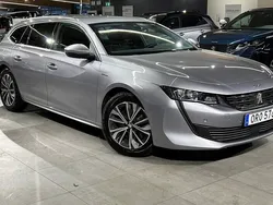 Grå Begagnad 2021 Peugeot 508 Allure Kombi | 249 900 kr (Marknadspris)