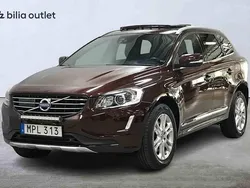 Blå Begagnad 2015 Volvo XC60 SUV | 159 900 kr