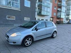 Begagnad 2008 Fiat Grande Punto Halvkombi | 22 000 kr