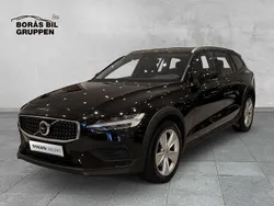 Begagnad 2023 Volvo V60 CC Kombi | 379 000 kr (Marknadspris)