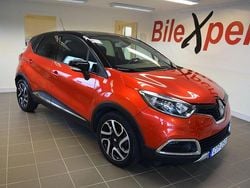 Flerfärgad (röd) Begagnad 2014 Renault Captur SUV | 109 900 kr (Marknadspris)