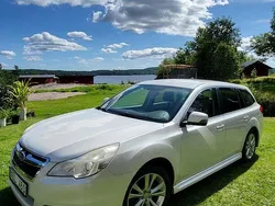 Vit Begagnad 2014 Subaru Legacy Kombi | 95 000 kr (Bra pris)