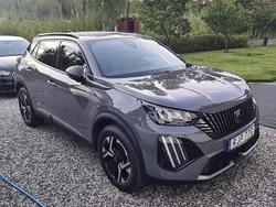 Grå Begagnad 2024 Peugeot 2008 Allure SUV | 195 000 kr (Superpris)