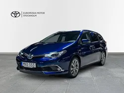 Mörkblå Begagnad 2015 Toyota Auris Hybrid Executive Kombi | 164 900 kr (Marknadspris)