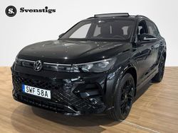 Grenadilla black metallic Ny 2025 VW Tiguan R-line SUV | 599 900 kr (Dyr)