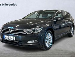 Mörkgrå Begagnad 2017 VW Passat Kombi | 129 900 kr (Lite dyr)