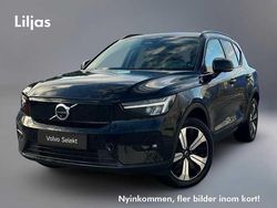 Svart Begagnad 2022 Volvo XC40 Ultimate SUV | 379 000 kr