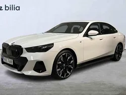 Vit Begagnad 2024 BMW i5 Comfort Edition Sedan | 748 600 kr